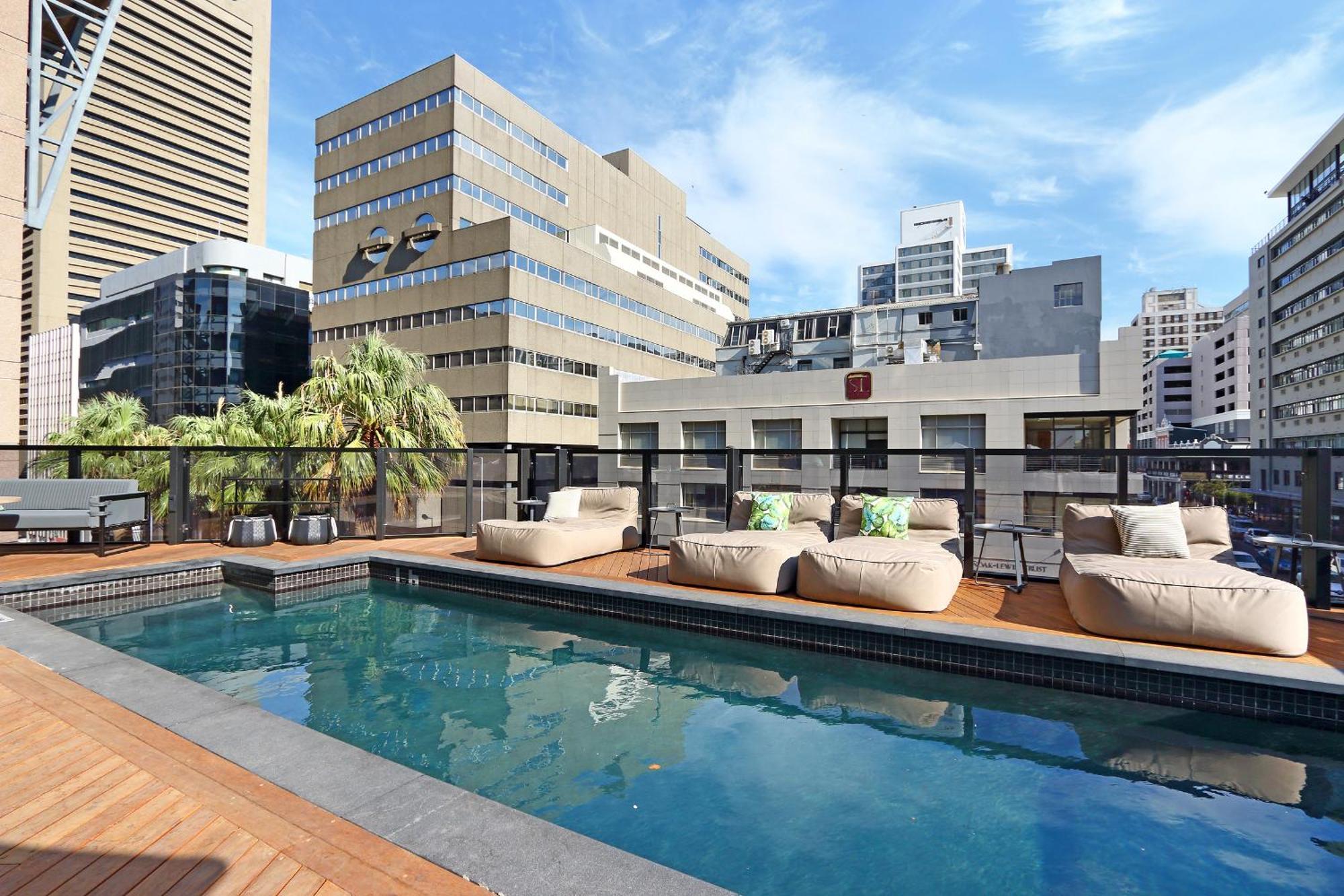 Triangle Luxury Suites By Totalstay Fokváros Kültér fotó