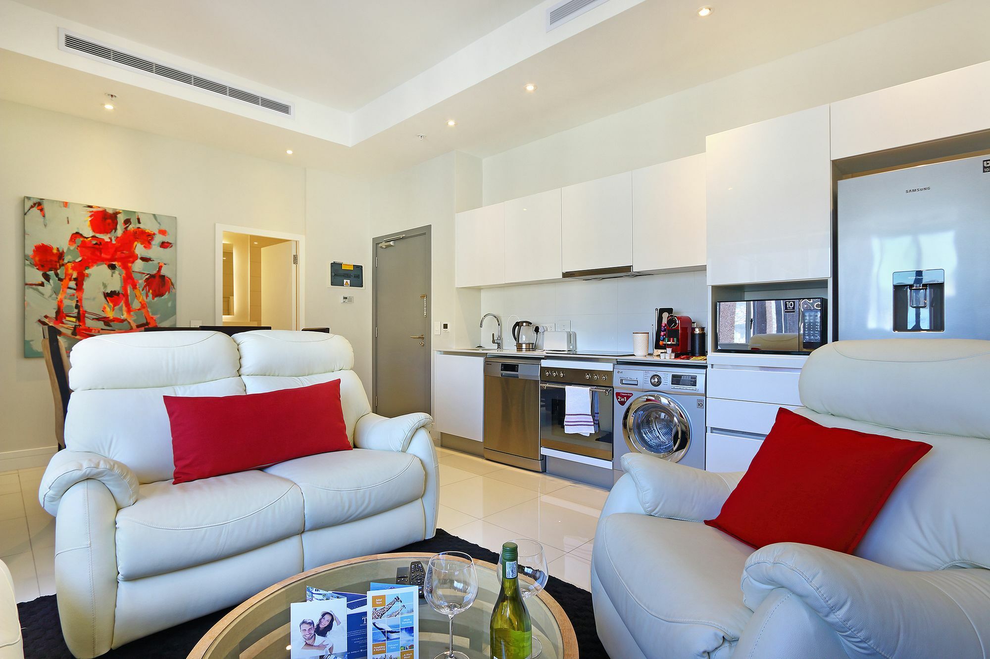 Triangle Luxury Suites By Totalstay Fokváros Kültér fotó